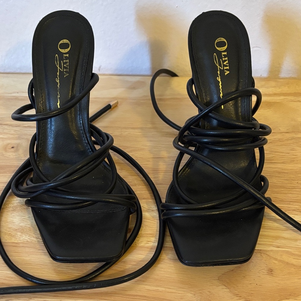 Olivia Miller Black Strappy Square-Toe High Heel Sandals, Size 7